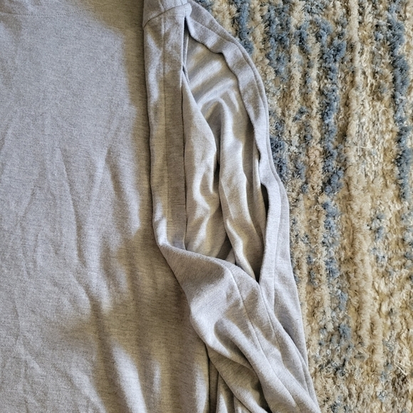 Loft cold shoulder size Large - Picture 4 of 4